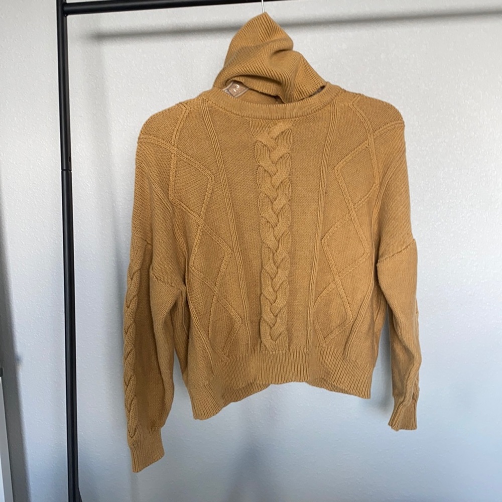 Vetta Capsule Convertible Sweater